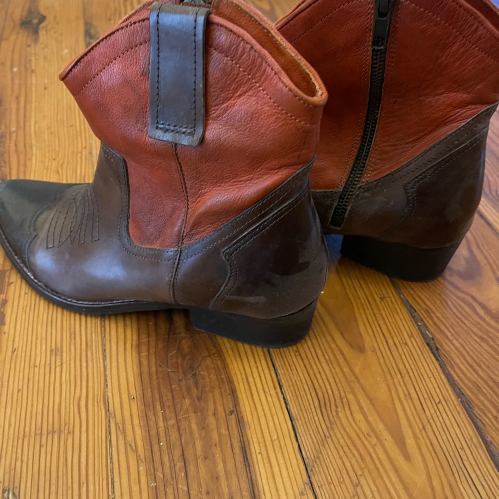 Totally awesome brown  and orange cowboy booties. So cool - Picture 3 of 5